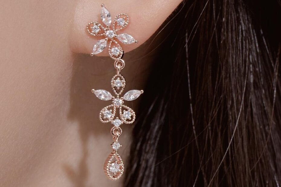Anting Kristal dengan Desain Klasik