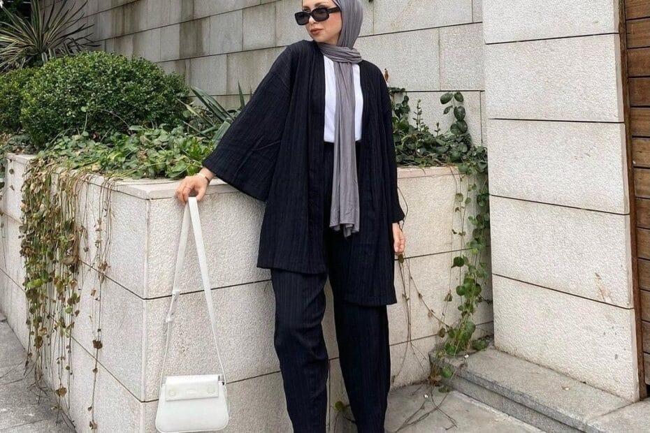 Fashion Monokrom