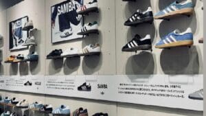 Sepatu Nike dan Adidas